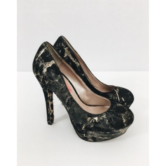 Betsey Johnson Divah Denim 6 Blue Gold Heels - Picture 1 of 5